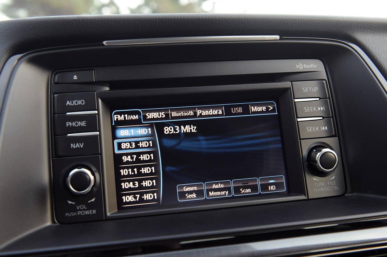 2014 Mazda6 audio system display