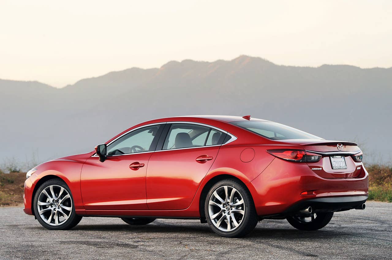 2014 Mazda6 rear 3/4 view