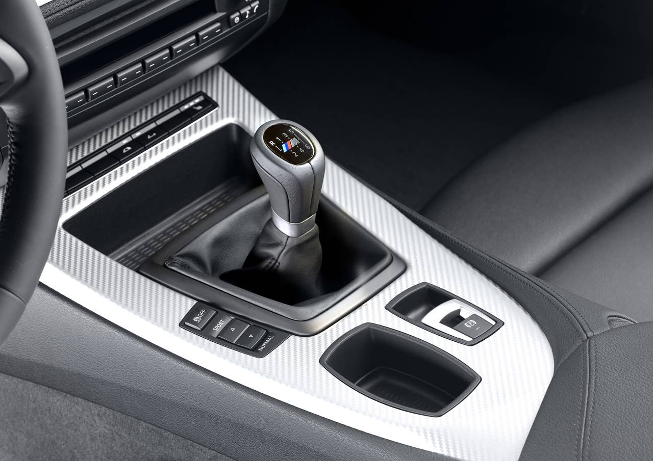 BMW Z4 M Sport package, Center console (11/2009)