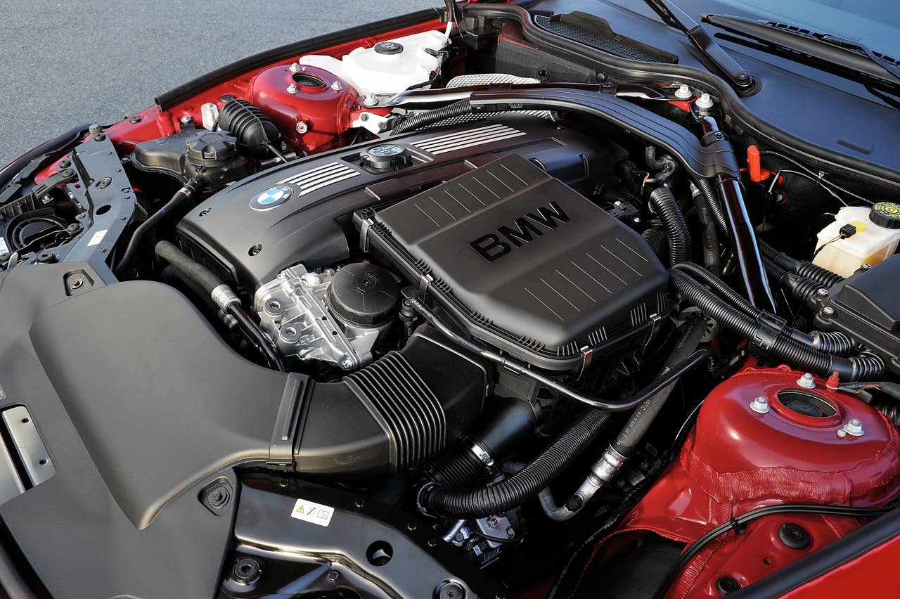BMW Z4 sDrive35is, Engine (11/2009)
