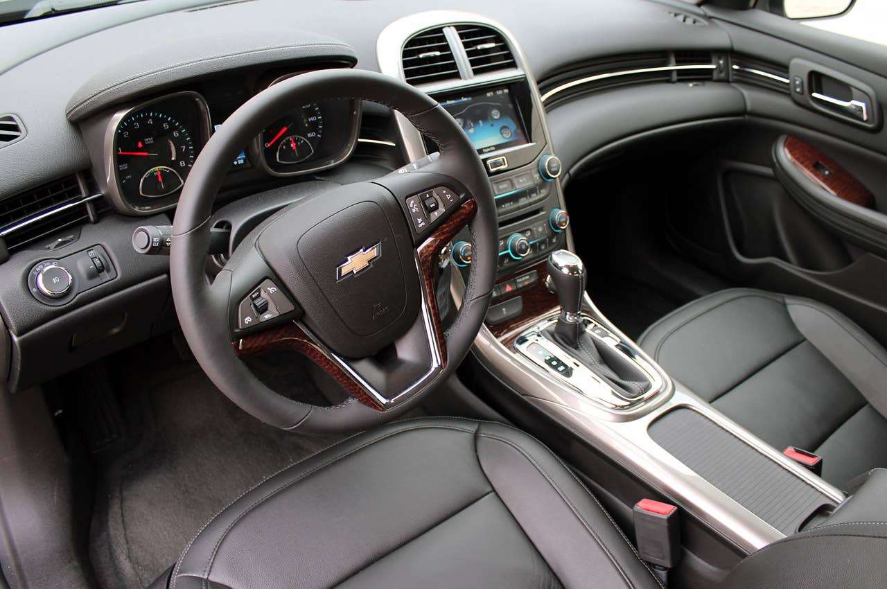 2013 Chevrolet Malibu Eco interior