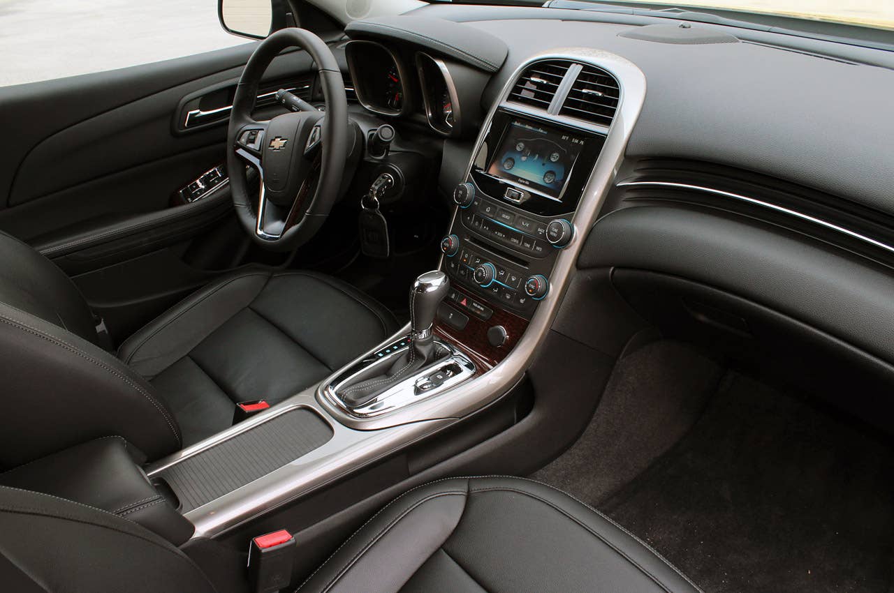 2013 Chevrolet Malibu Eco interior