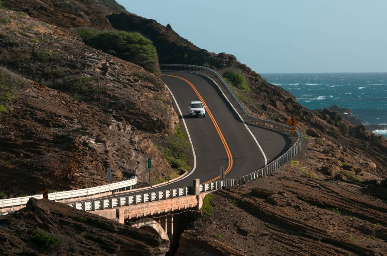 gm hydrogen fuel cell SUV in hawaii