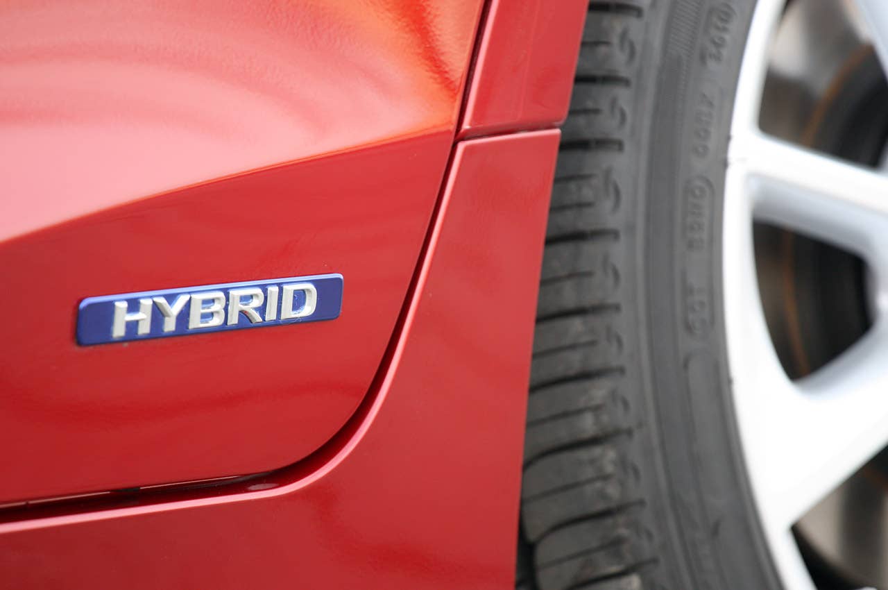2011 Lexus CT 200h badge