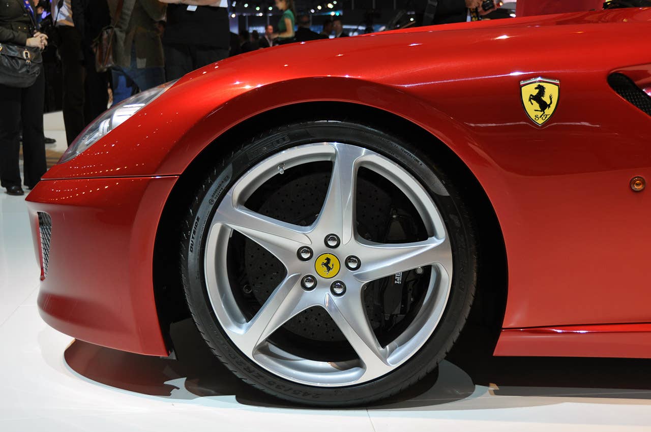 Ferrari SA APERTA wheel