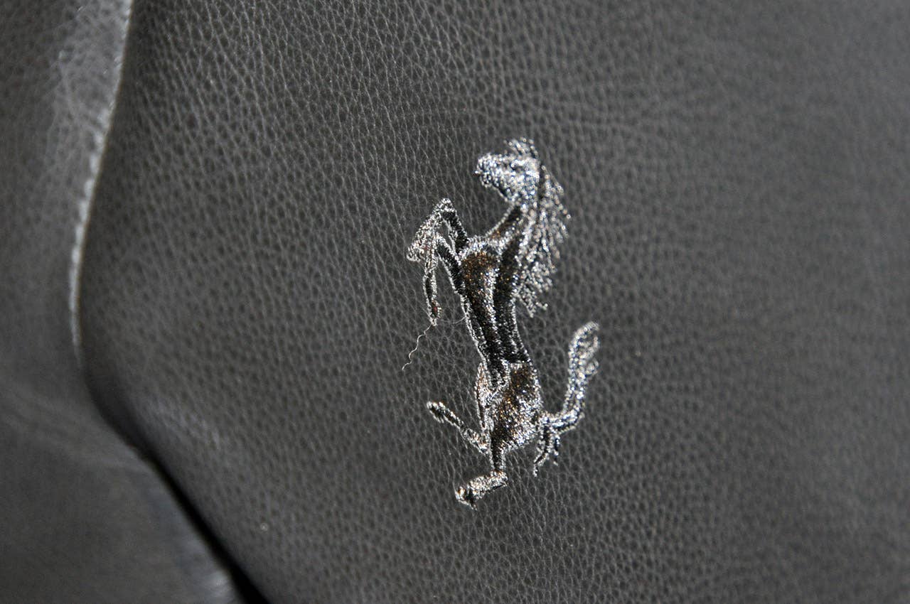 Ferrari SA APERTA interior