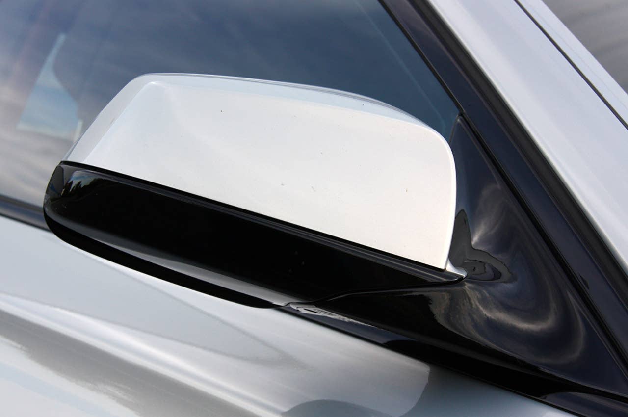2010 BMW 760Li side mirror