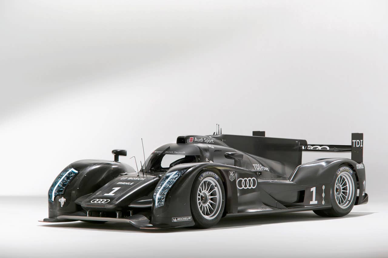 Audi R18 TDI side