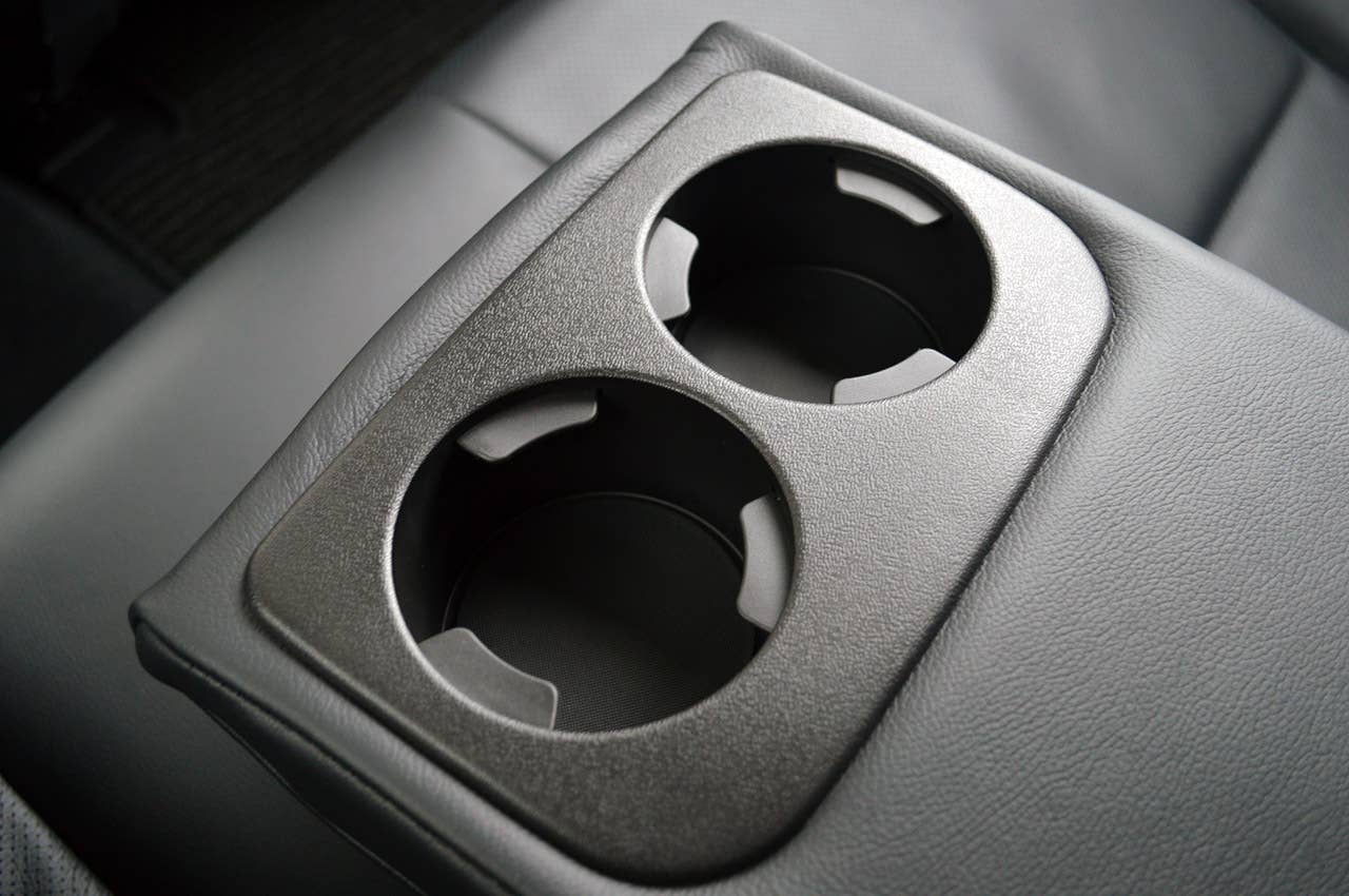 2014 Subaru Forester XT cup holders