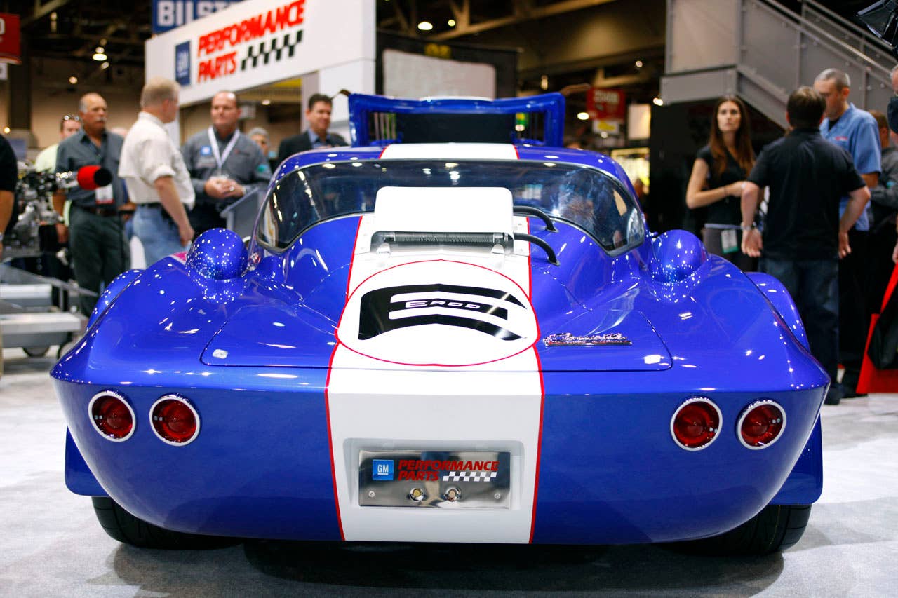 Superformance Chevrolet Corvette Grand Sport E-Rod LSA rear