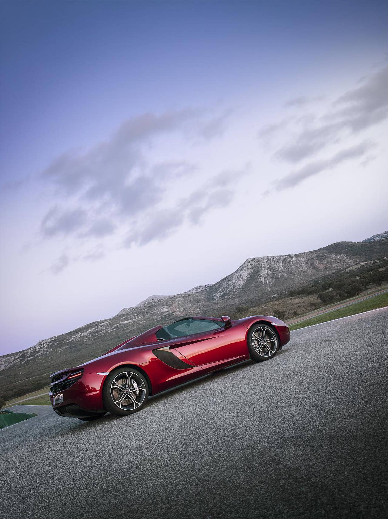 McLaren MP4-12C Spider side