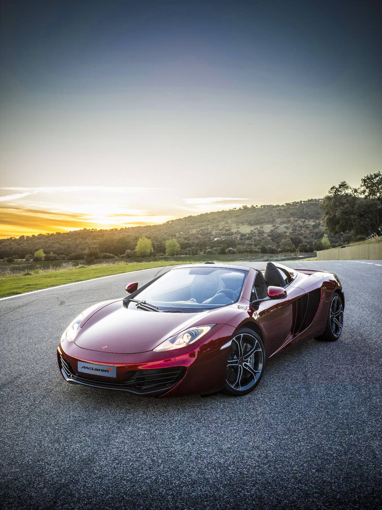 McLaren MP4-12C Spider at sunset