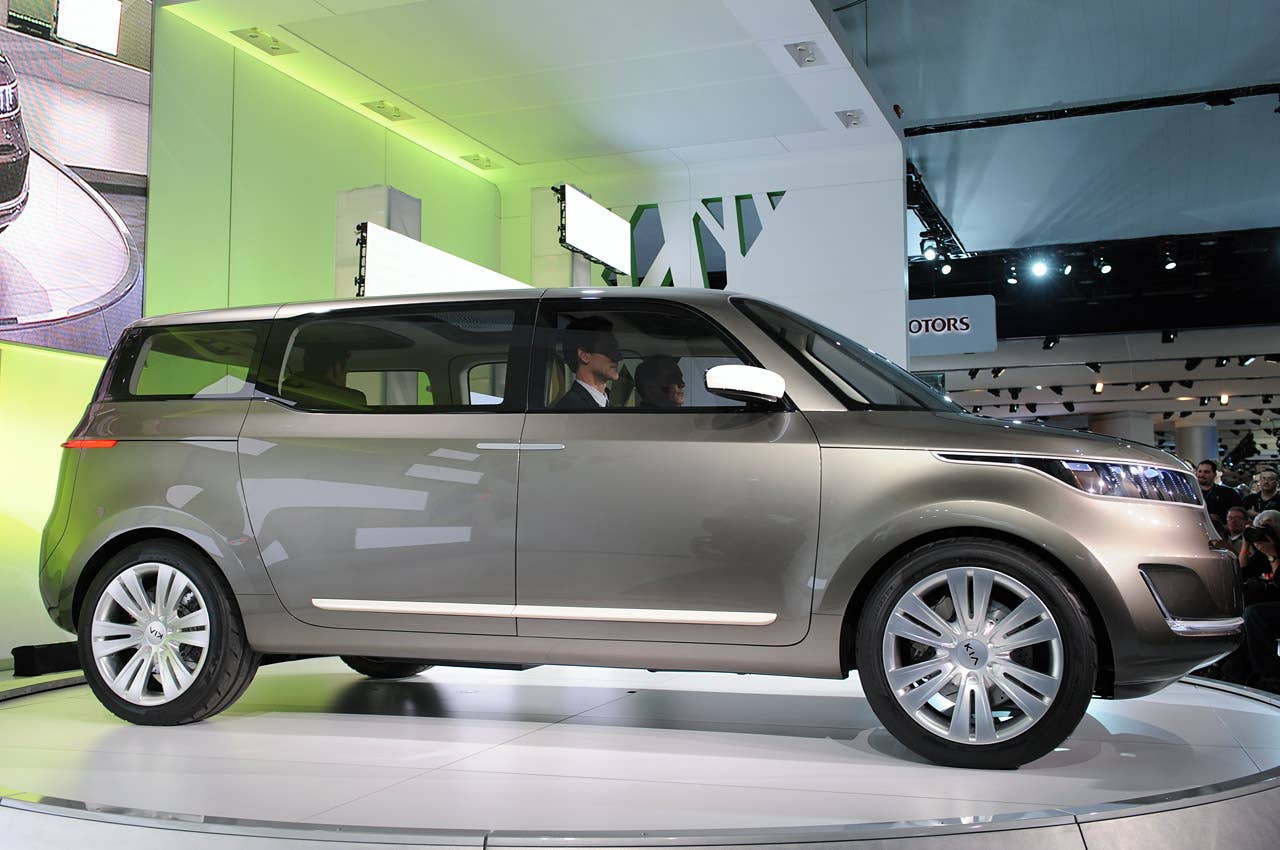 Kia KV7 Concept