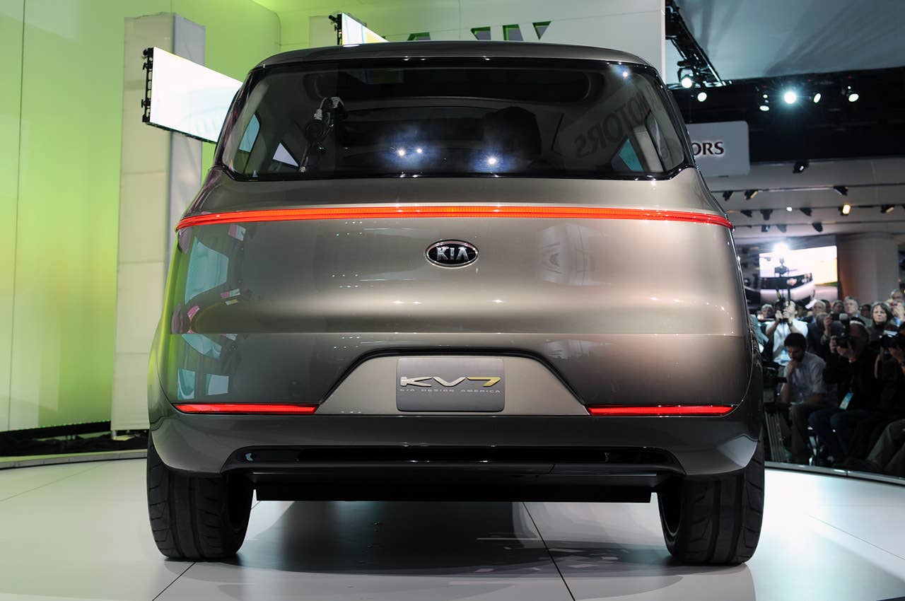 Kia KV7 Concept