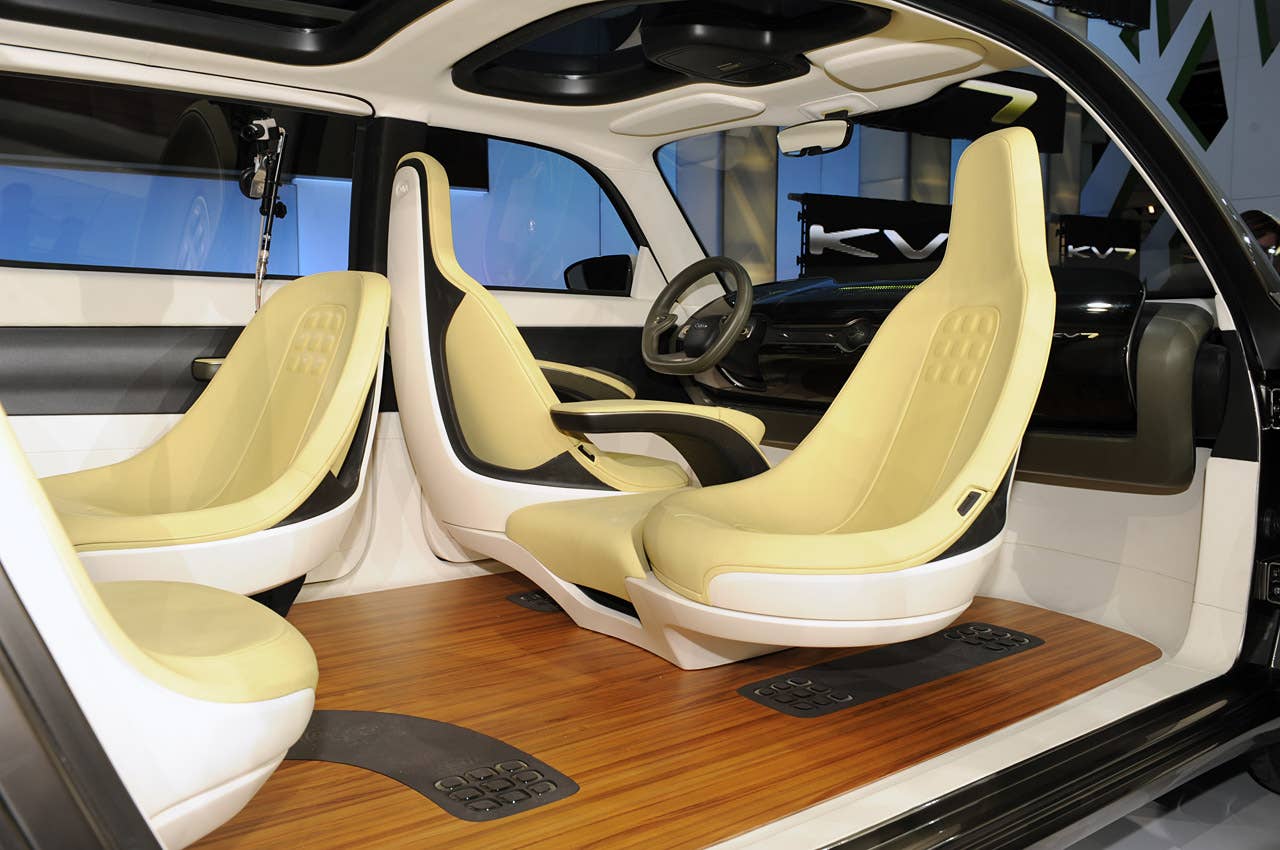 Kia KV7 Concept