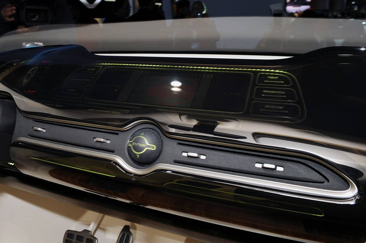 Kia KV7 Concept