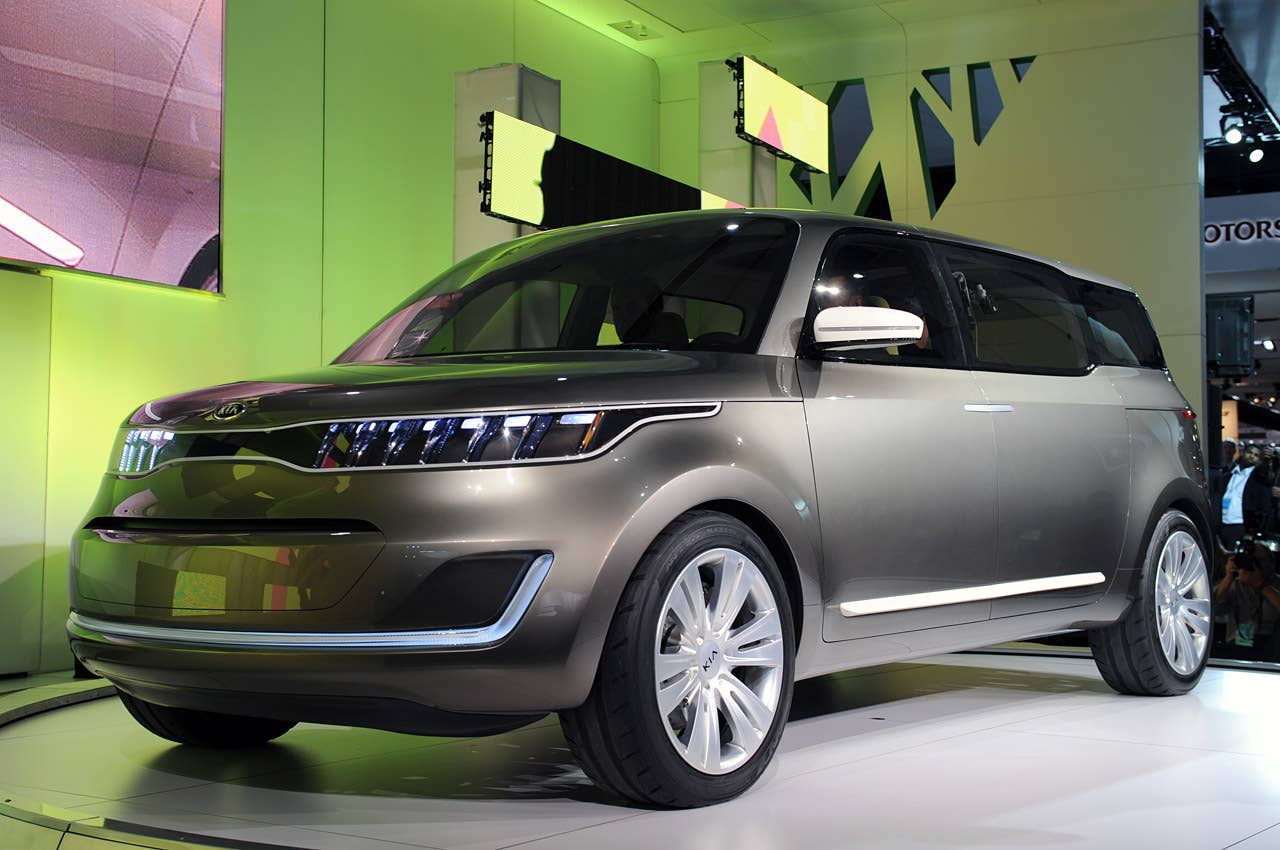 Kia KV7 Concept