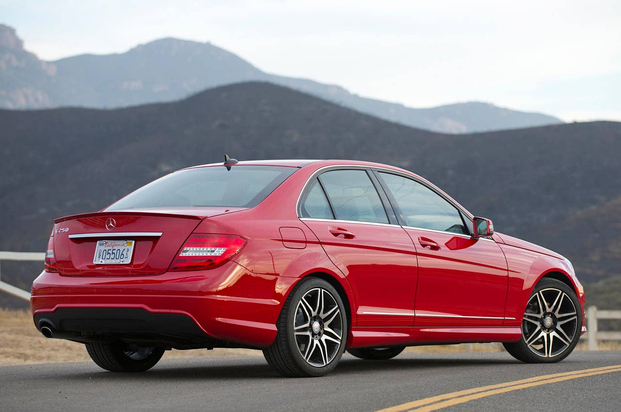 2013 Mercedes-Benz C250 Sport rear 3/4 view