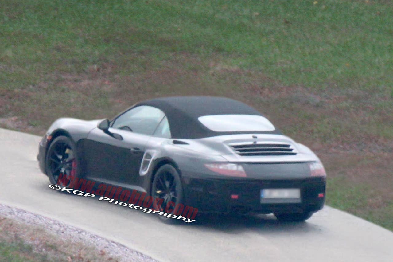 Porsche 911 Spy Shots