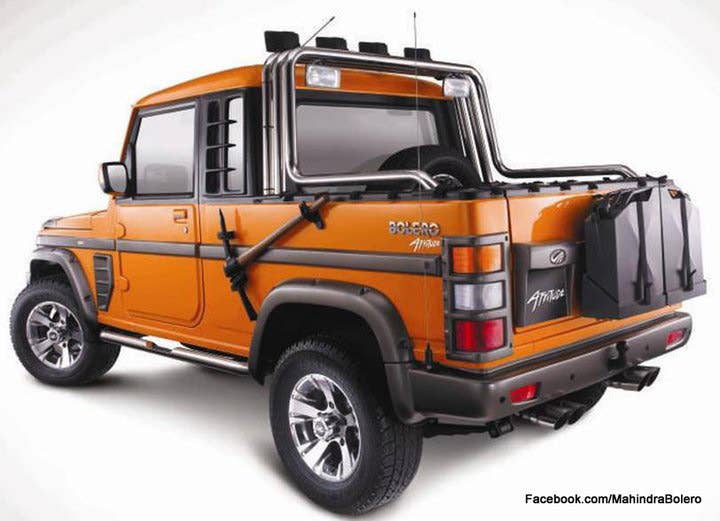 Mahindra Bolero rear 3/4