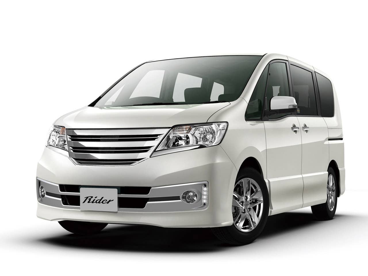 Nissan Serena Rider