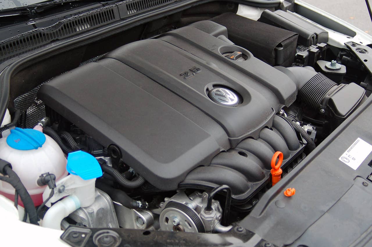 2011 Volkswagen Jetta engine