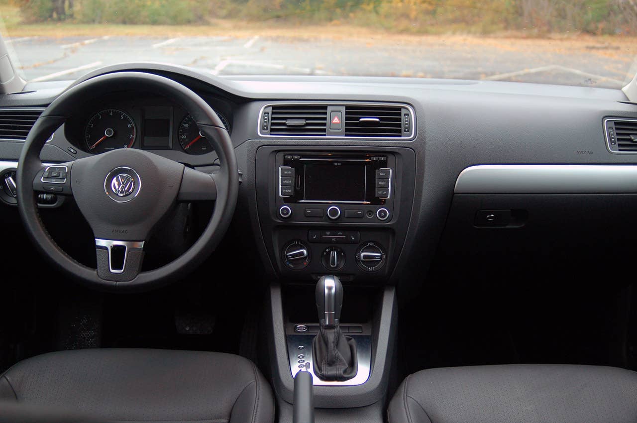 2011 Volkswagen Jetta interior