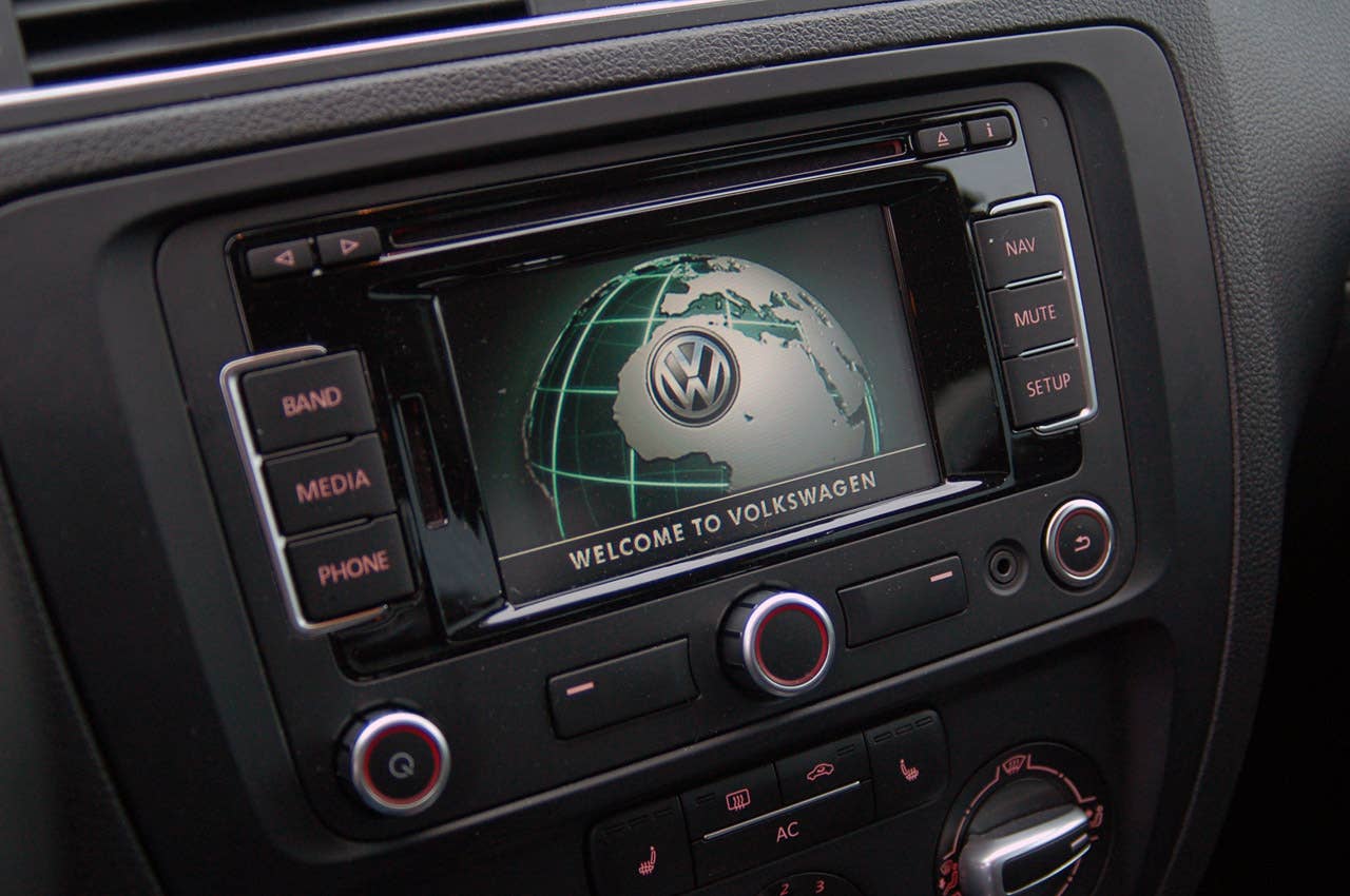 2011 Volkswagen Jetta multimedia system