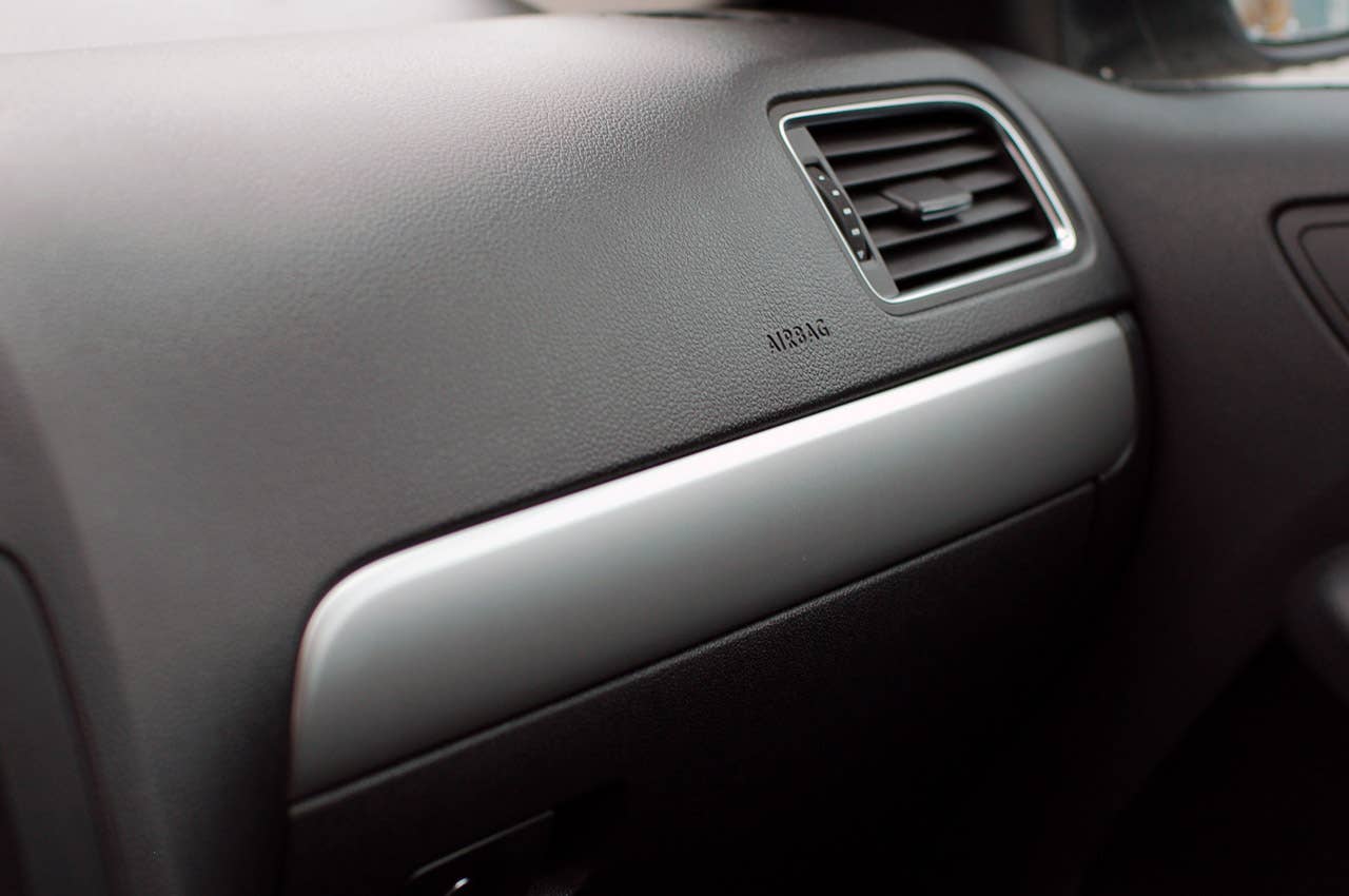 2011 Volkswagen Jetta dash