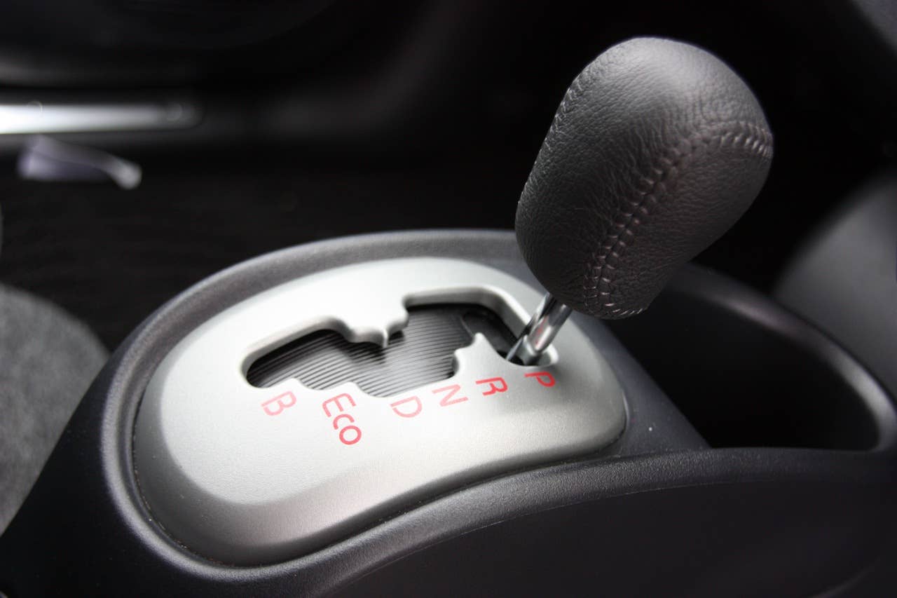 2010 Mitsubishi i-MiEV (JDM) shifter