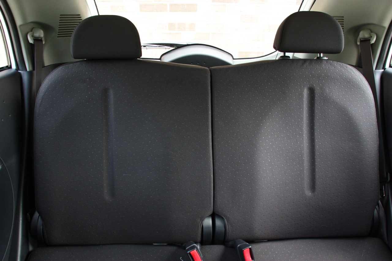 2010 Mitsubishi i-MiEV (JDM) rear seats