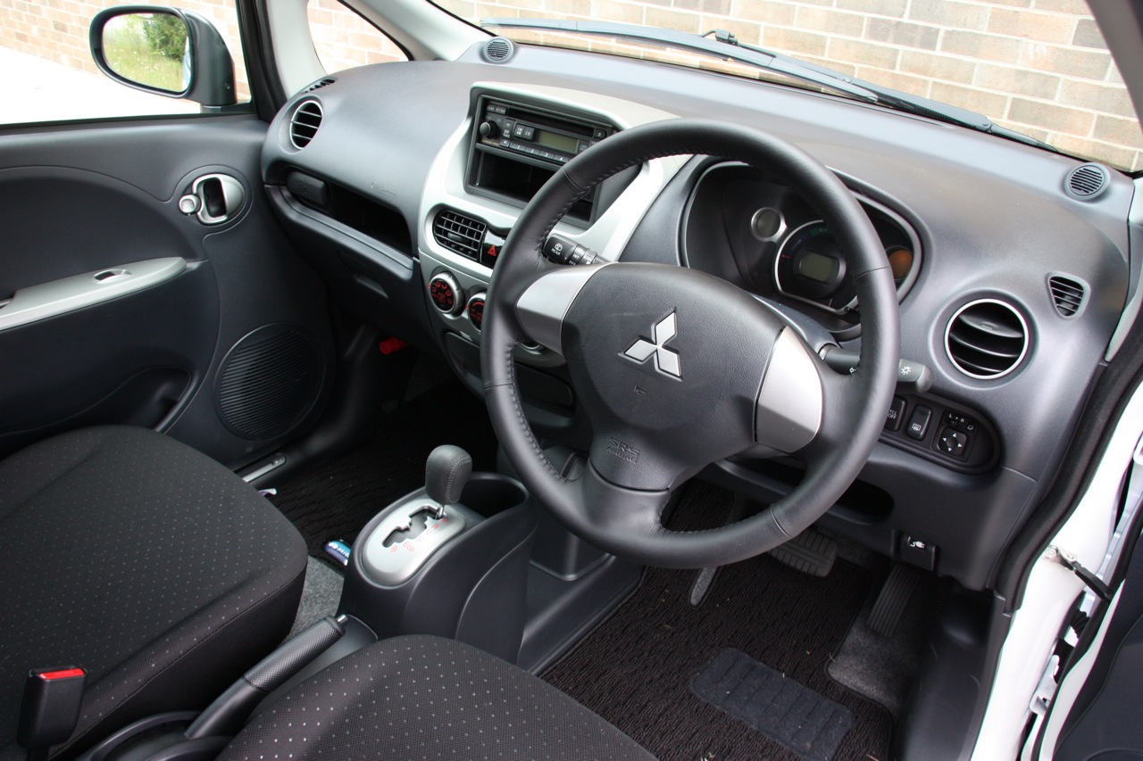 2010 Mitsubishi i-MiEV (JDM) interior