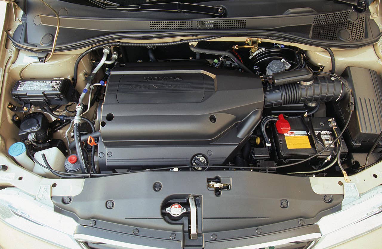 2003 Honda Odyssey.