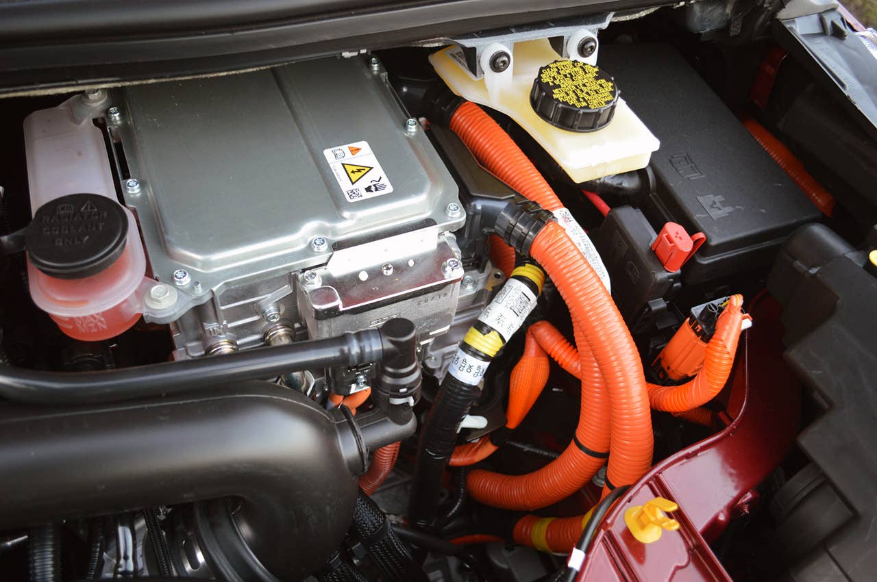 2013 Ford C-Max Energi engine detail