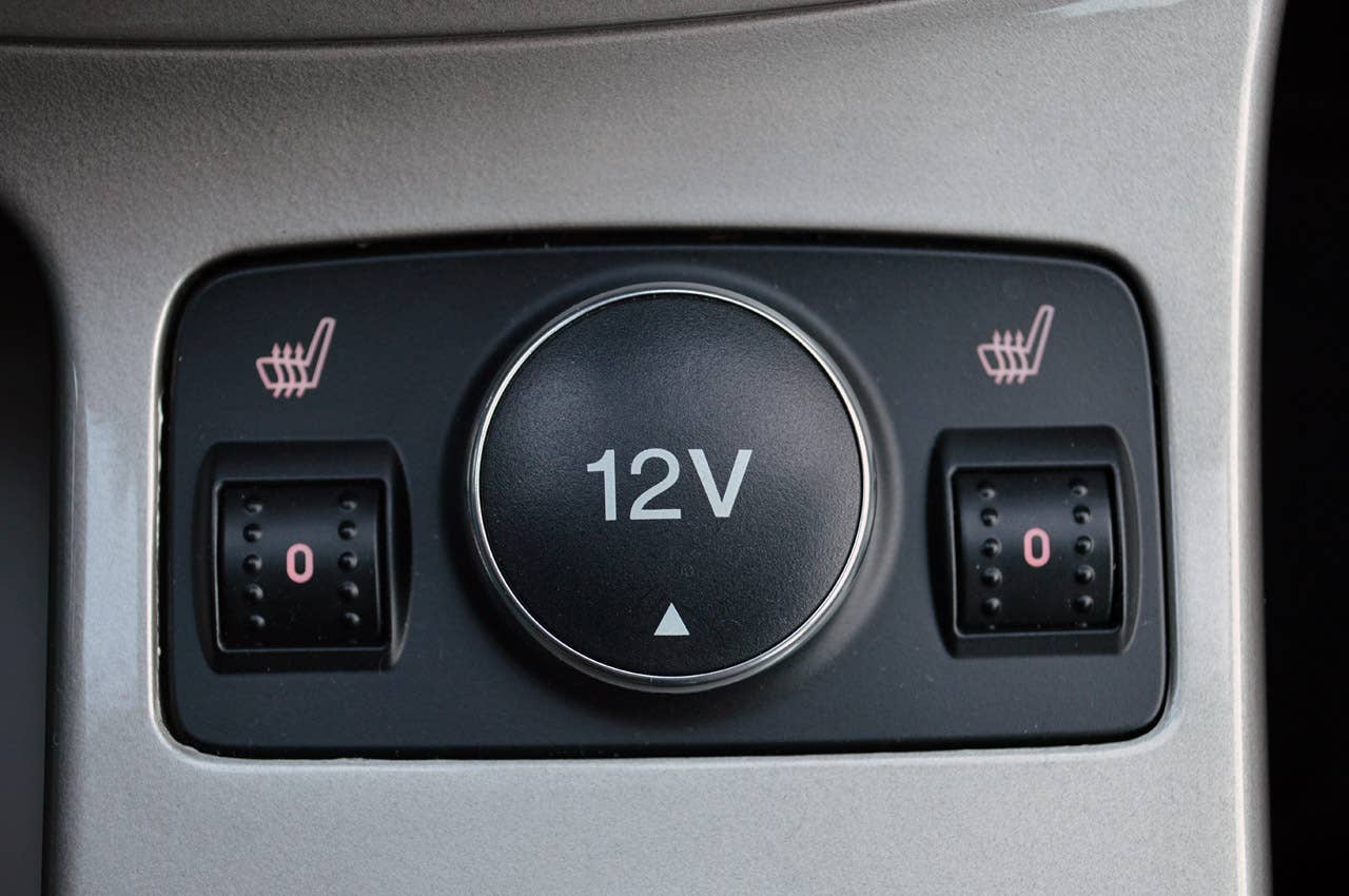 2013 Ford C-Max Energi seat warmer controls