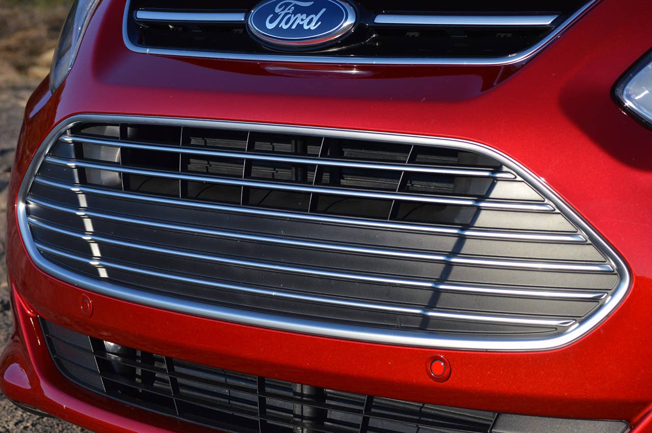 2013 Ford C-Max Energi grille
