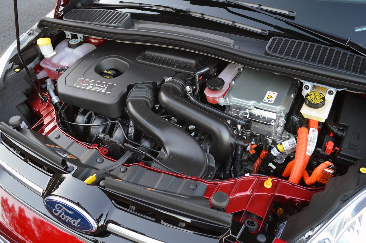 2013 Ford C-Max Energi engine