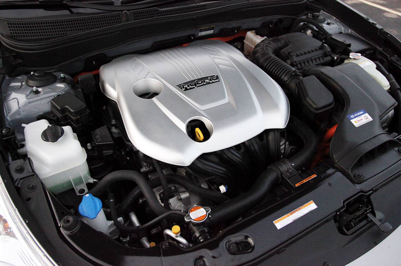 2011 Hyundai Sonata Hybrid engine