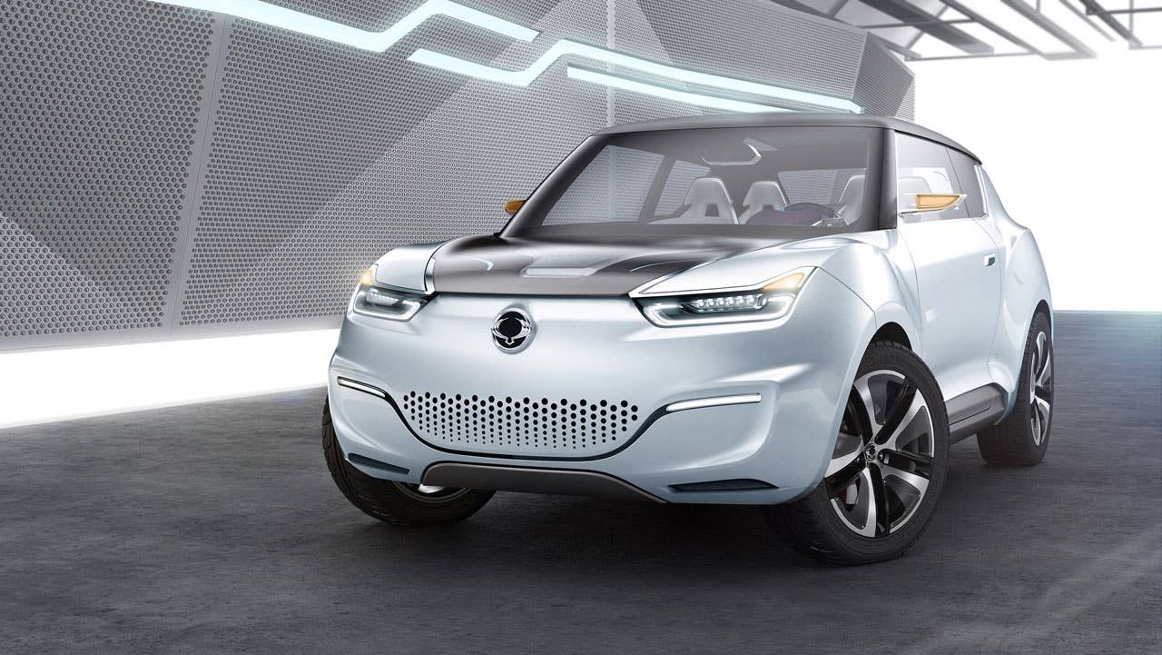 Ssangyong e-XIV Concept front 3/4