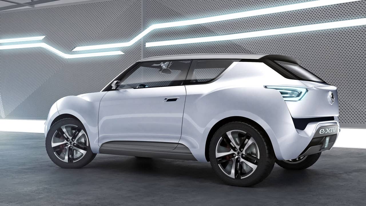 Ssangyong e-XIV Concept rear 3/4