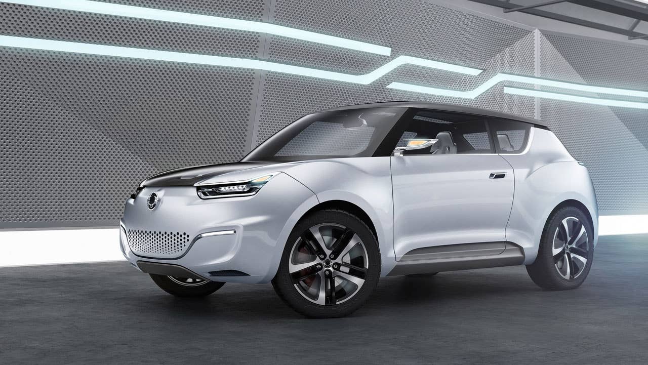 Ssangyong e-XIV Concept front 3/4