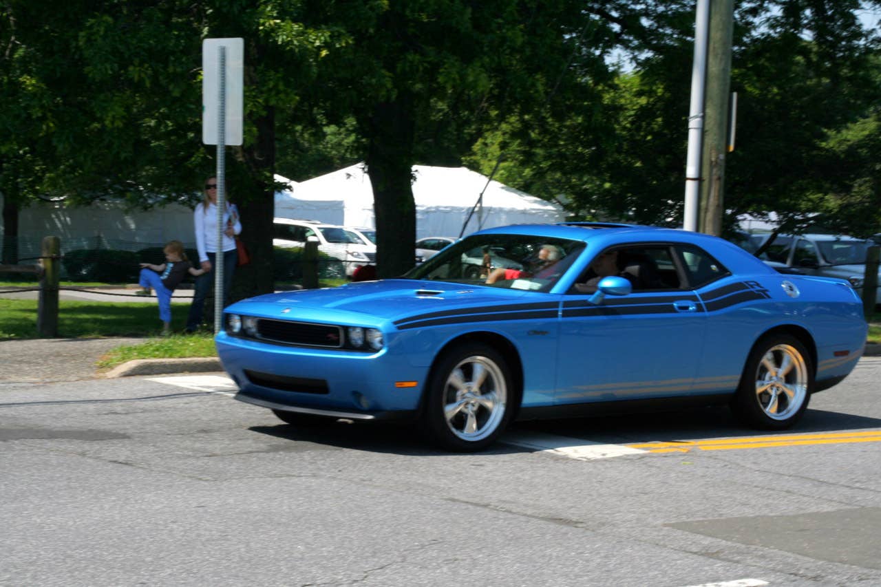 Any doubts whether the R/T Classic in B5 Blue were the best-looking iteration of the car were erased permanently when I saw it in person. Drop-dead awesome.