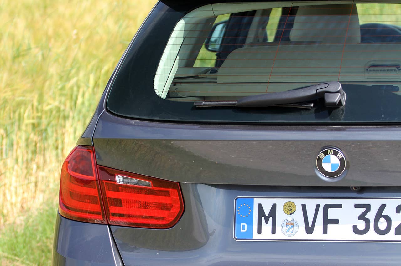 2014 BMW 3 Series Sports Wagon rear hatch
