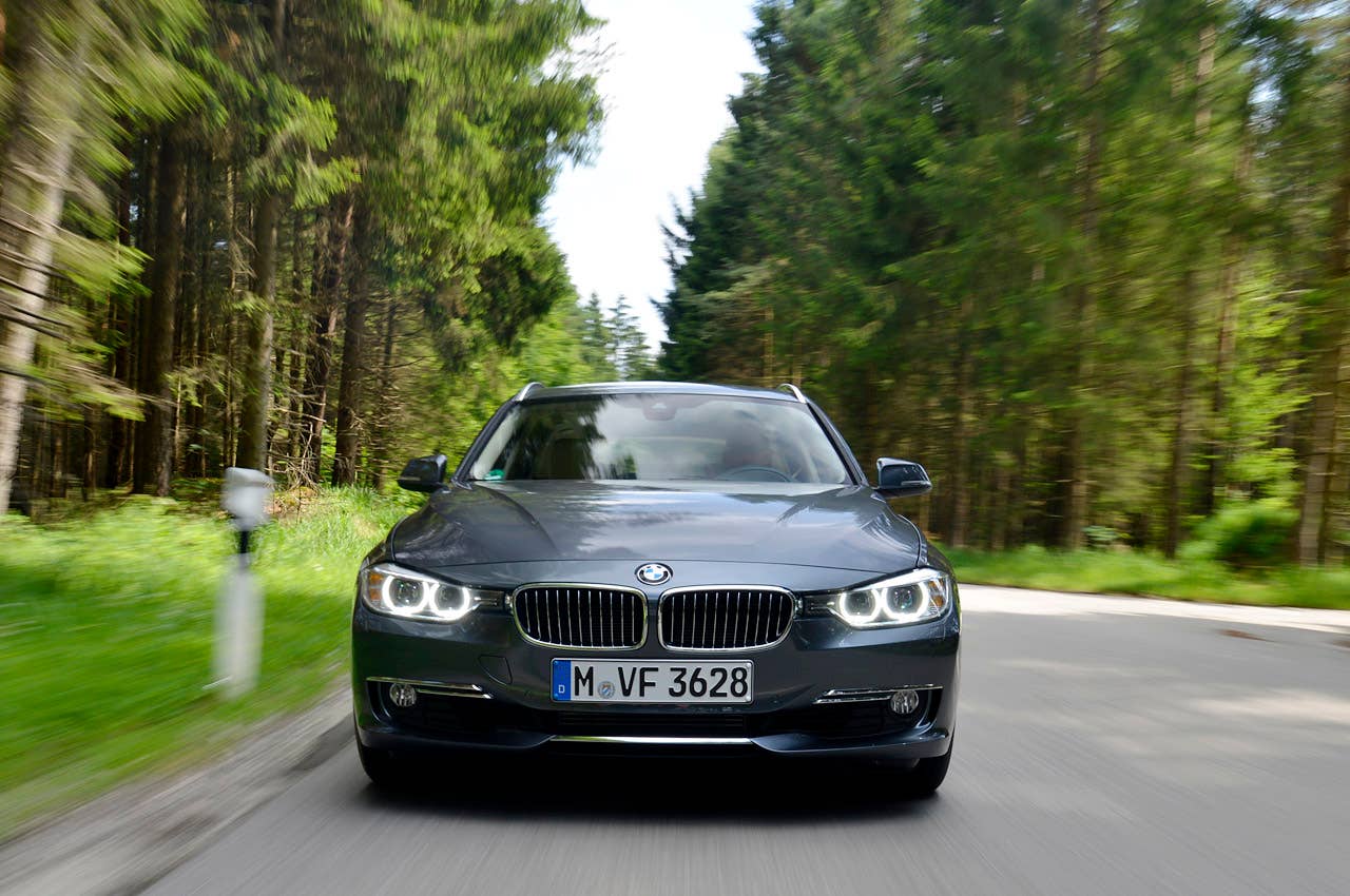 2014 BMW 3 Series Sports Wagon driving