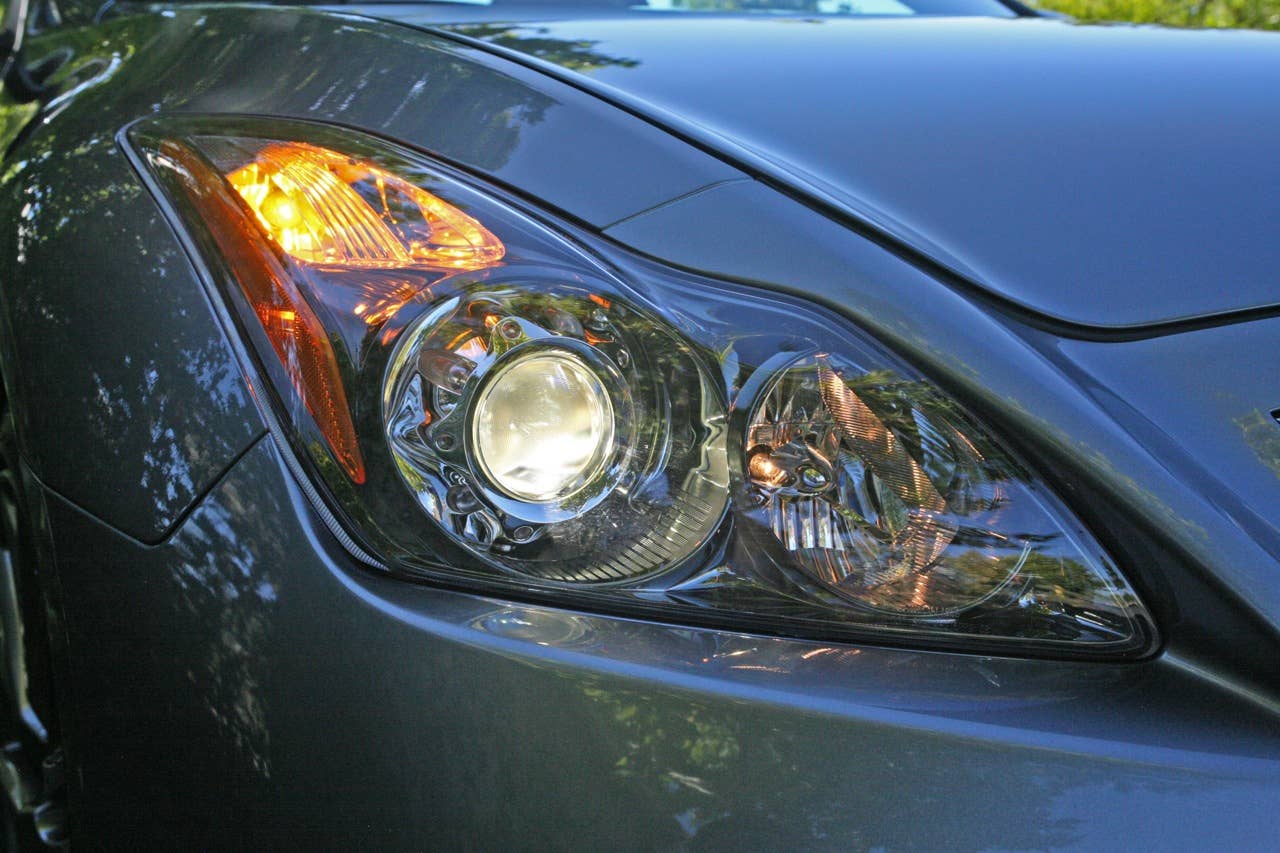 2011 Infiniti IPL G Coupe headlight