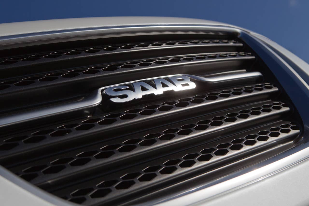 2012 Saab 9-4X grille