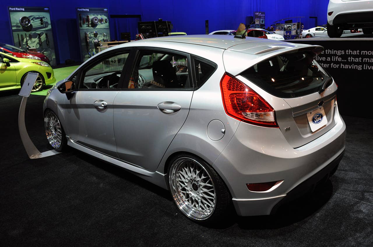 2011 Ford Fiesta by FSWerks