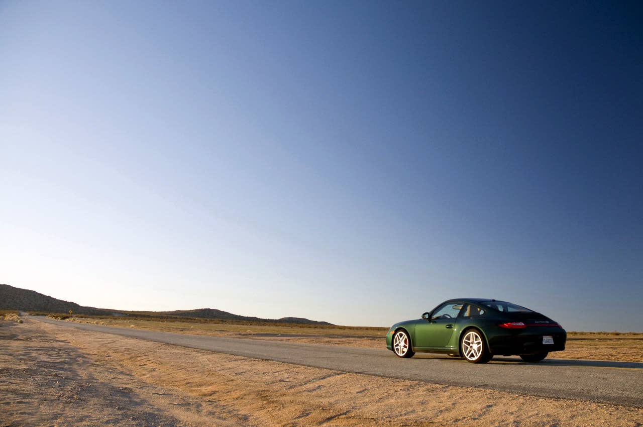 Review: 2009 Porsche 911 Carrera 4S - Photo by Michael Harley