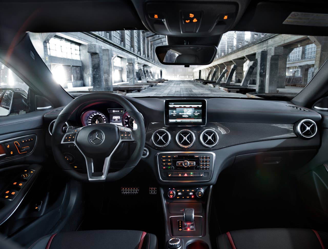 2014 Mercedes-Benz CLA45 AMG interior