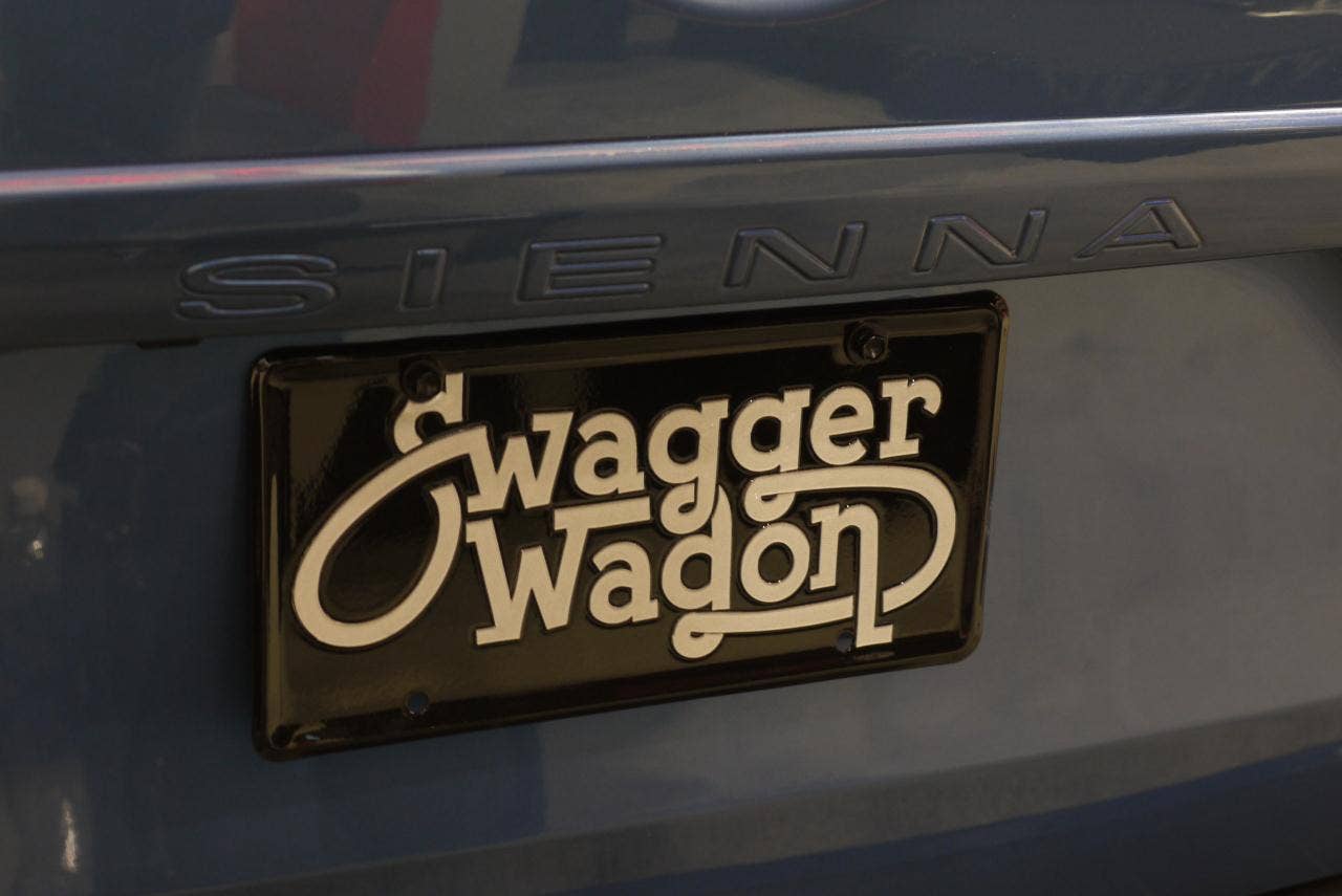 Toyota Swagger Wagon Supreme